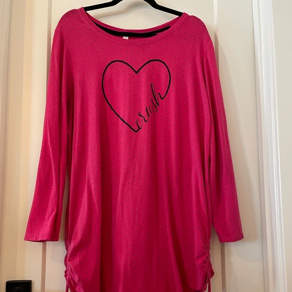 Lane Bryant Other - EUC Cacique Hot Pink Heart CRUSH Long Sleeve Gown
